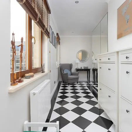 Seaside With Gym By Renters * Σόποτ